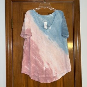 Maurice’s Large tye dye top NWT